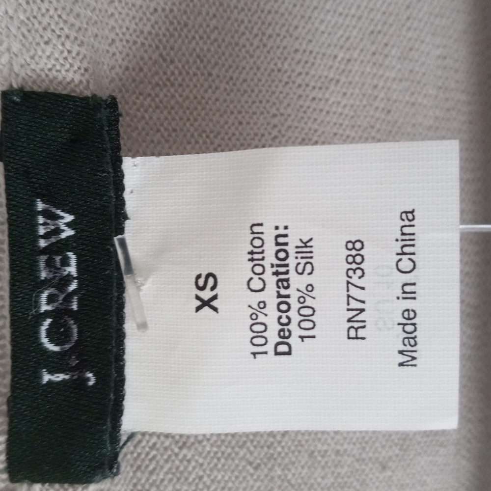 NWT J crew sweater Size XS Color Gray - Picture 3 of 4
